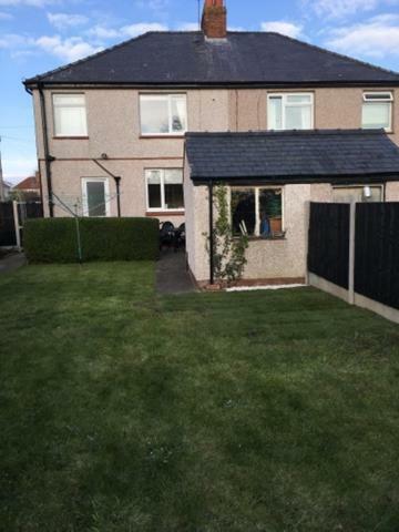 Rhuddlan House Villa Luaran gambar